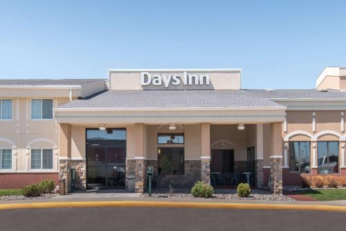 Фотография гостиницы Days Inn by Wyndham Minot