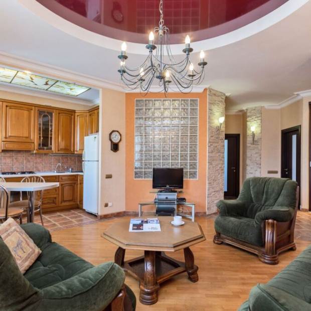 Фотографии квартиры 
            Апартаменты в центре города рядом со стадионом Динамо