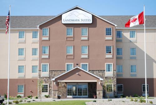 Фотография гостиницы Landmark Suites - Williston