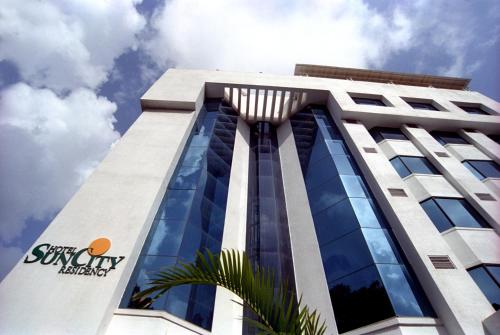 Фотография гостиницы Hotel Suncity Residency