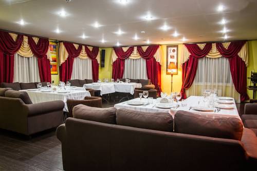 Фотографии базы отдыха 
            Великодворье