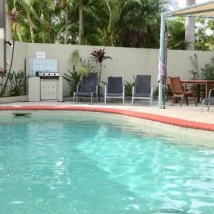 Фотографии апарт отеля
Le Court Villas