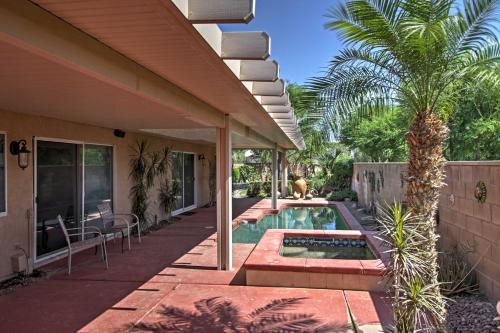 Фотографии гостевого дома 
            Bella Vista La Quinta Home with Pool and Spa!