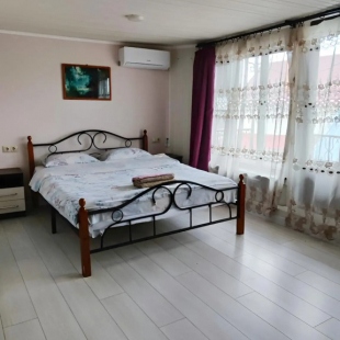 Фотография квартиры Частный дом с балконом в Курортной Зоне