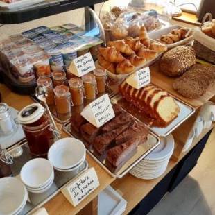 Фотографии гостиницы 
            Hotel Jules