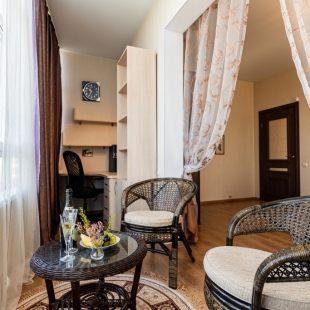 Фотография квартиры Апартаменты Чистая и Уютная Недалеко от Моря от LetoApart