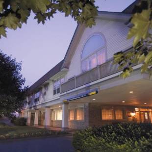 Фотографии гостиницы
The Farmington Inn and Suites