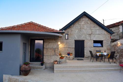 Фотография гостевого дома Casa da Fraga- em aldeia preservada e tranquila