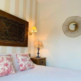 Фотографии гостиницы
Suites Casas de los Reyes