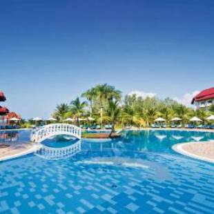 Фотографии гостиницы
Sokha Beach Resort