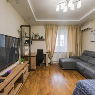 Фотография квартиры Квартира Современная и уютная рядом с метро и ТЦ