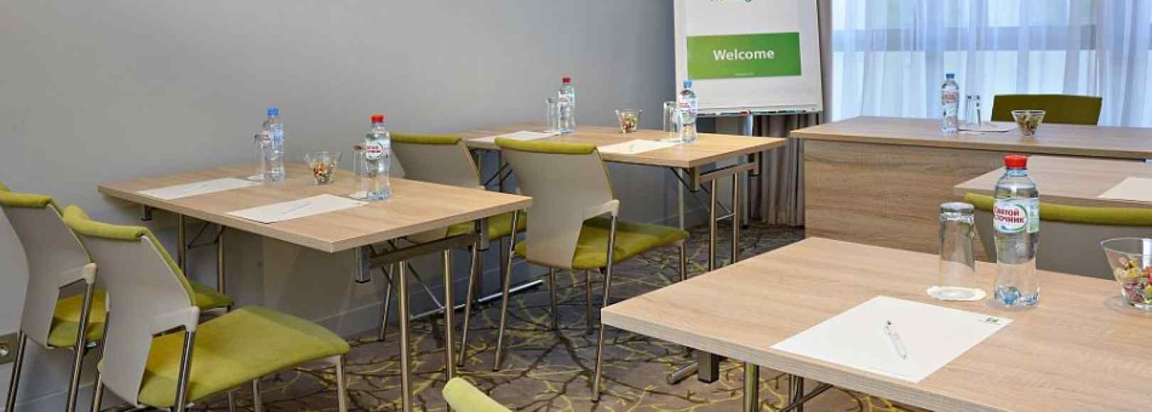 Фотография комнаты для переговоров Истра
