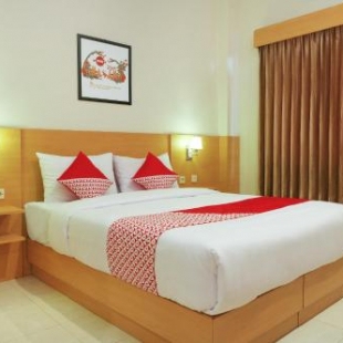 Фотография гостиницы OYO 902 Hotel Pondok Anggun