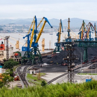 Фотография транспортного узла Находкинский морской торговый порт Евраз