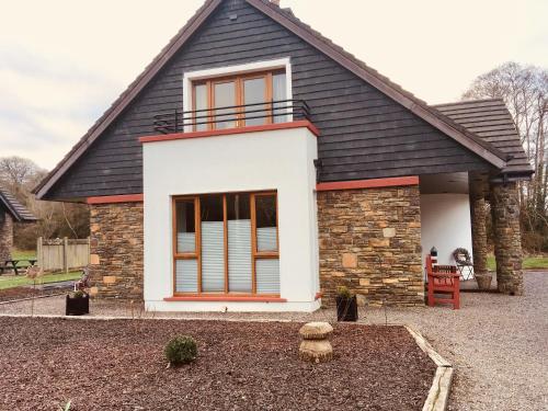 Фотография гостевого дома 2 Caragh Glen