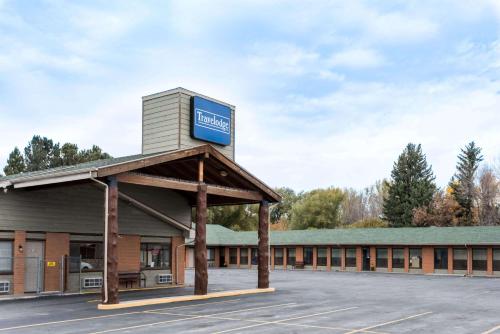 Фотографии гостиницы 
            Travelodge by Wyndham Livingston