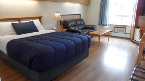 Фотография мотеля Pines Motel