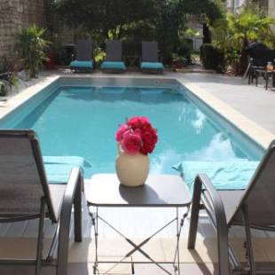 Фотографии мини отеля
L'Angély