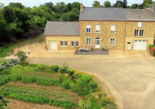 Фотография мини отеля Chambres " Orchidées "