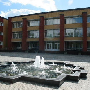 Фотография достопримечательности Донецкий областной Дворец детского и юношеского творчества