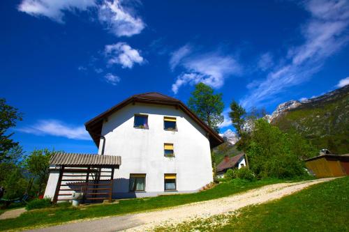 Фотография гостевого дома Bovec Holiday House