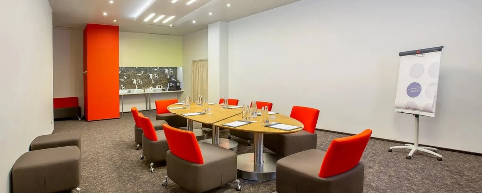 Фотографии комнаты для переговоров Eurek@ Новотель Москва Сити