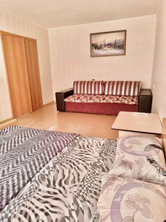 Фотография квартиры Апартаменты 2-комн. ул.Артёма д.15