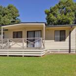 Фотография гостевого дома Cottage 20 - 3 Bedroom - Lake Hume Resort