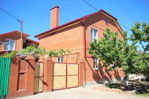 Фотографии гостевого дома
У Гарика