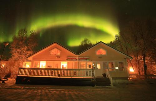 Фотография гостиницы Holiday Village Nuorgamin Lomakeskus