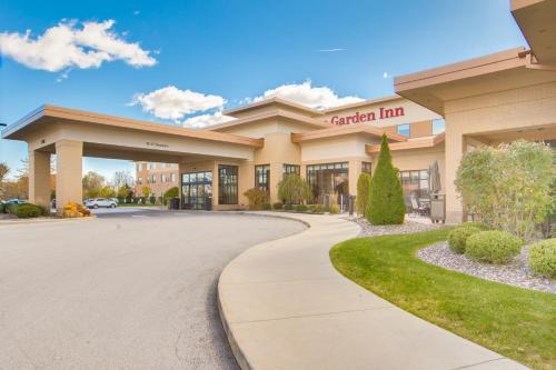 Фотография гостиницы Hilton Garden Inn Milwaukee Airport