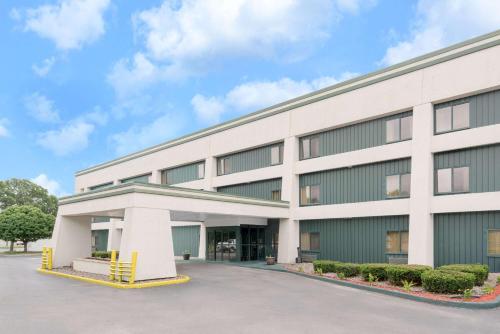 Фотография гостиницы Baymont by Wyndham La Crosse/Onalaska