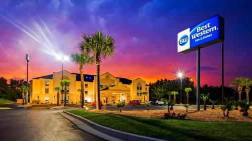 Фотография гостиницы Best Western Bradbury Inn & Suites