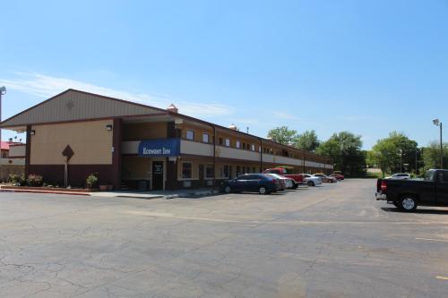 Фотография мотеля Economy Inn-Oklahoma City