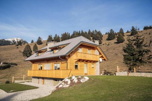 Фотография гостевого дома Apartments Krvavec