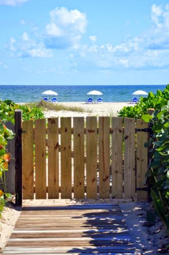 Фотография гостиницы Prestige Hotel Vero Beach