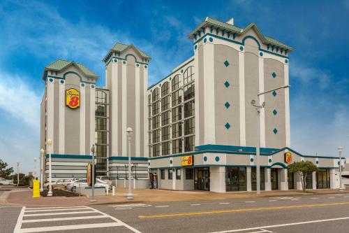 Фотография гостиницы Super 8 by Wyndham Virginia Beach Oceanfront