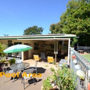 Фотографии мотеля
Affordable Gold City Motel