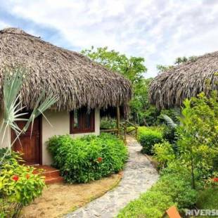 Фотография гостиницы Riverside Park Eco Resort