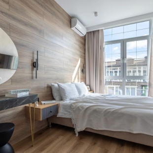 Фотография квартиры Апартаменты RED APARTMENTS Арт Лайт Бредбери