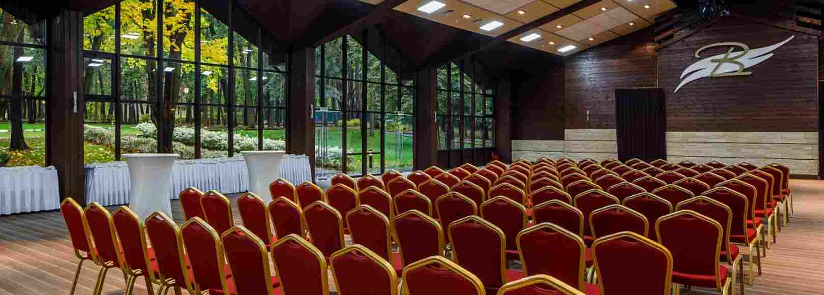 Фотография конференц-зала Летняя Веранда