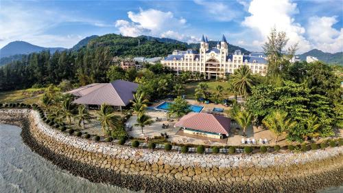 Фотографии гостиницы 
            Bella Vista Waterfront Resort, Kuah Langkawi