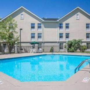 Фотографии гостиницы 
            Fairfield Inn & Suites Goshen Middletown