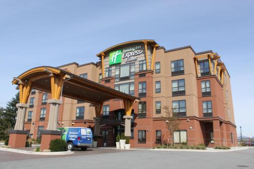Фотография гостиницы Holiday Inn Express & Suites Riverport Richmond, an IHG Hotel
