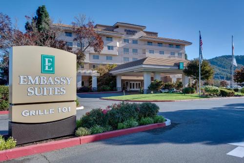 Фотография гостиницы Embassy Suites San Rafael - Marin County