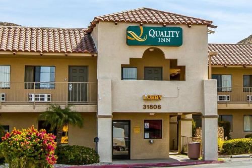 Фотография гостиницы Quality Inn Lake Elsinore