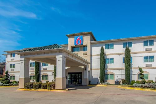 Фотография гостиницы Motel 6-Dallas, TX - North - Richardson