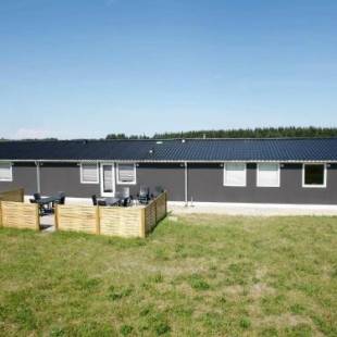 Фотографии гостевого дома 
            Five-Bedroom Holiday home in Brovst 1