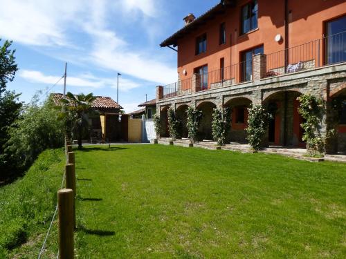 Фотографии гостевого дома
La Corte Di Langa