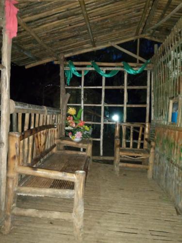 Фотография базы отдыха Camping Paradise and Singalong Mountain Garden